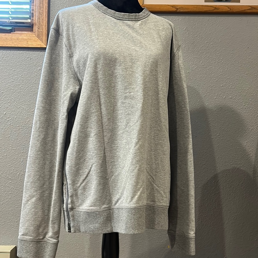 Lululemon Men’s Sweatshirt Size L
